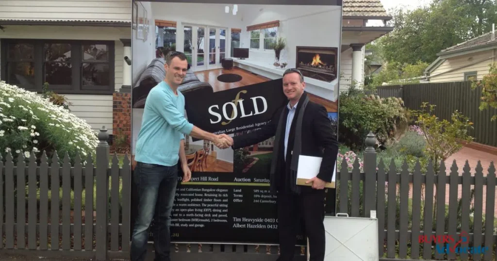 A checklist of tips to stay on track during the home buying process, emphasising the importance of planning.